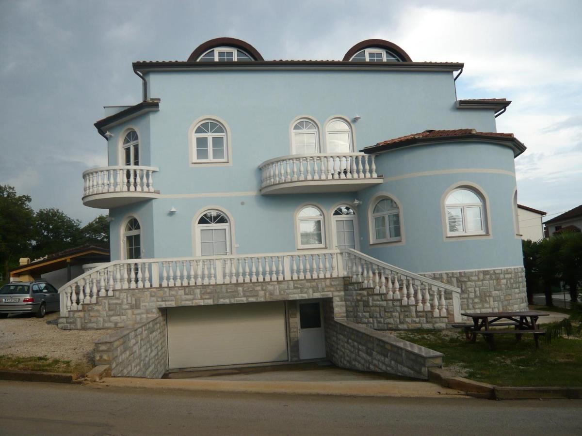 Fabic Apartment *